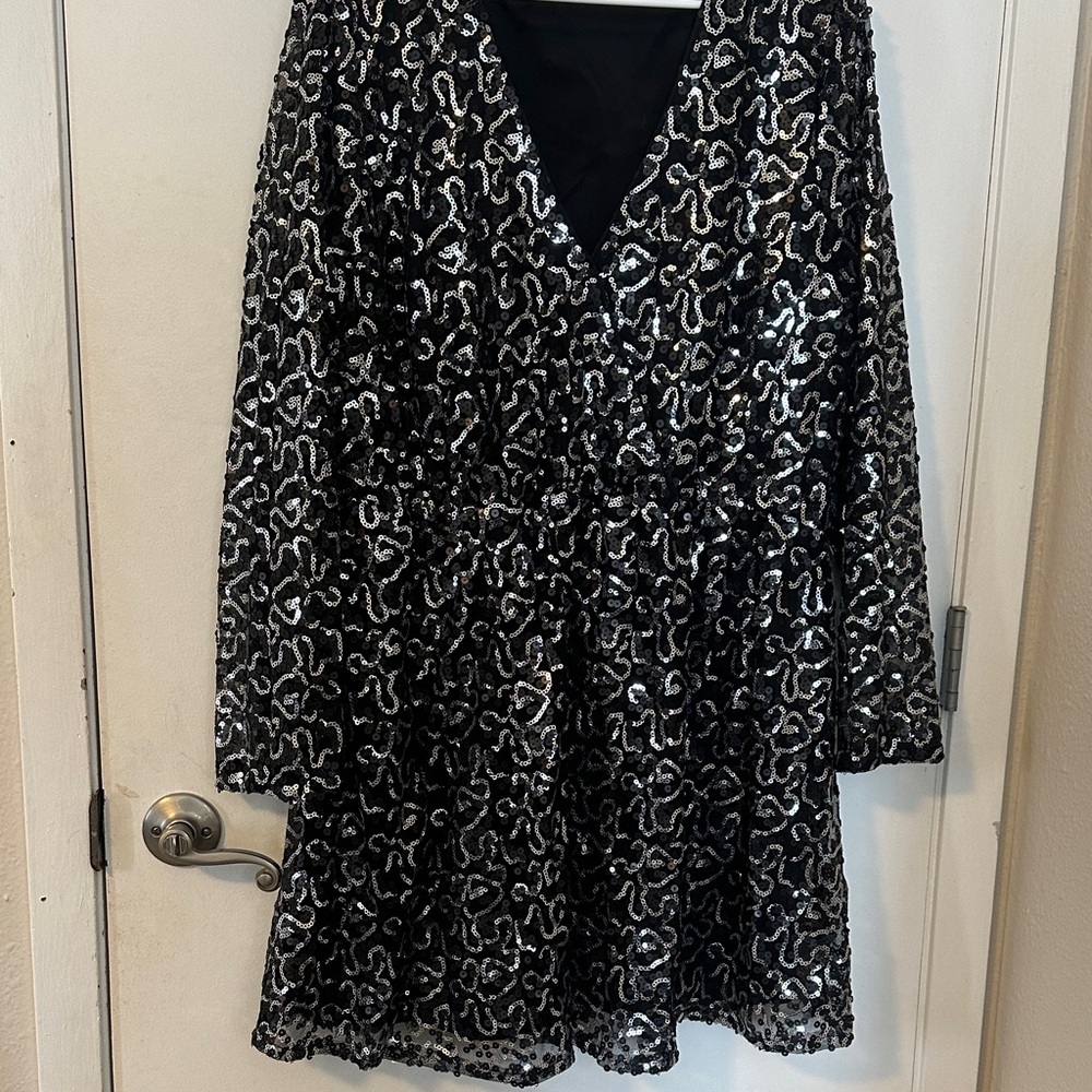 Boohoo Plus Black and Silver Sequin Mini Dress